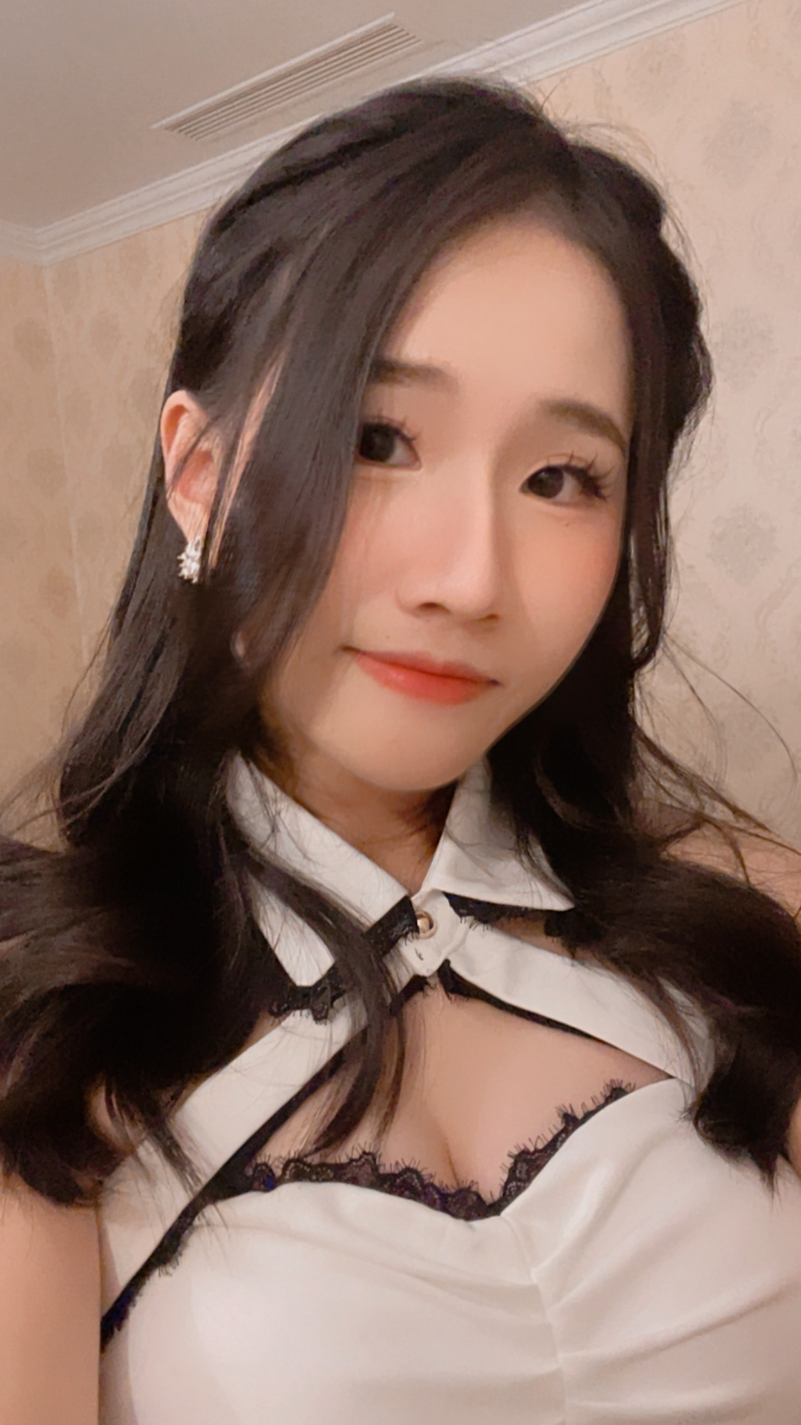 Yy
